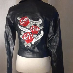 Black Moto Jacket Embroidered Tattoo Roses & Leaves. Forever 21. Medium.